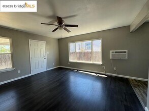 504 W 15th St in Antioch, CA - Building Photo - Building Photo