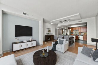 Current in San Diego, CA - Foto de edificio - Building Photo