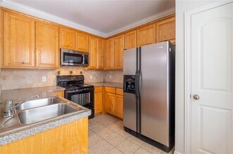 1020 Rodin Ln in Carrollton, TX - Building Photo - Building Photo