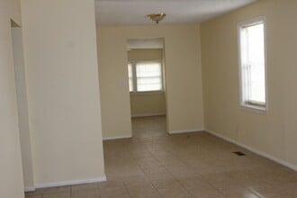 4332 Kelson Ave in Marianna, FL - Building Photo - Building Photo