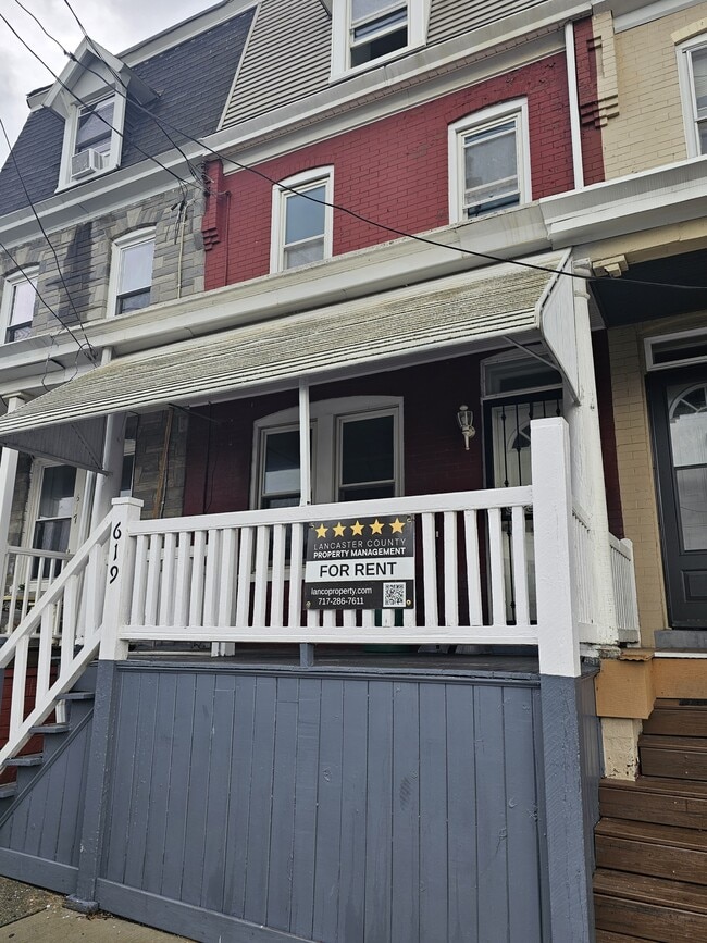 property at 619 Rockland St