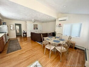 49 Cottage Rd in Madison, CT - Building Photo - Building Photo