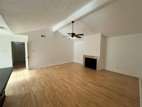 16026 Alta Mar Dr in Houston, TX - Building Photo - Building Photo