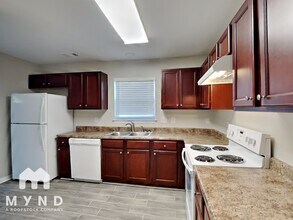 5581 Ricky Ln in Mableton, GA - Building Photo - Building Photo