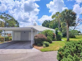 276 Cerromar Way S in Venice, FL - Building Photo