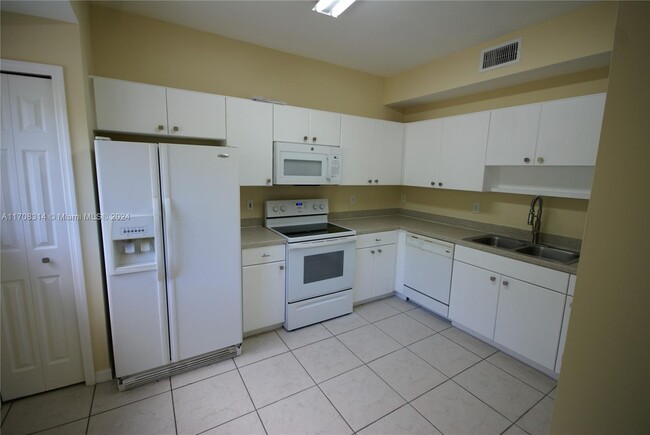 8301 SW 124th Ave. in Miami, FL - Building Photo - Building Photo