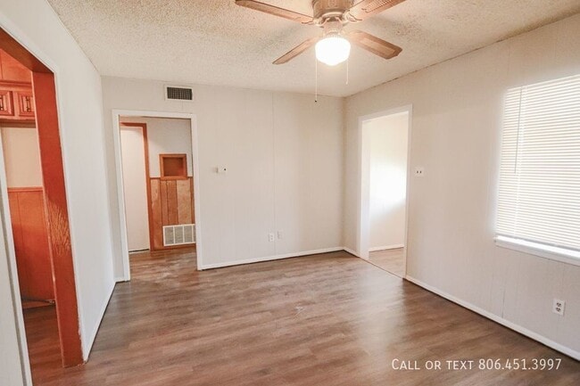 4615 Canton Ave in Lubbock, TX - Building Photo - Building Photo