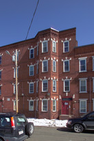 176-184 West St Apartments