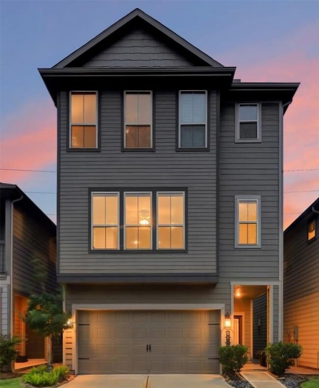 3107 Briarwood Point Pl