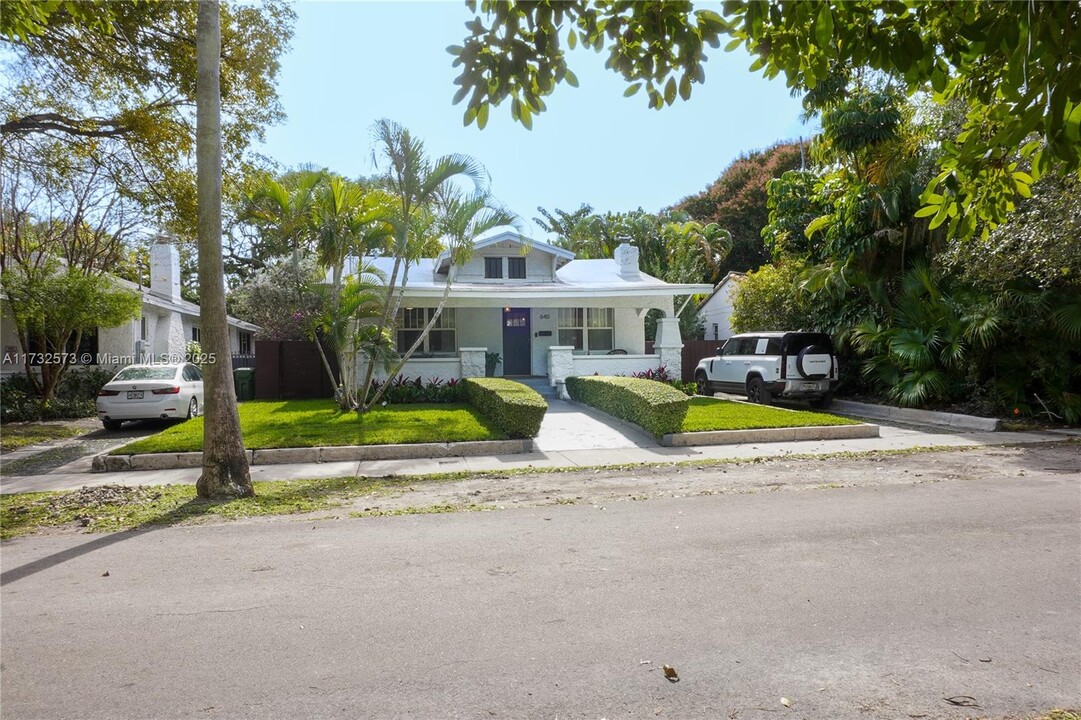 640 NE 71st St in Miami, FL - Building Photo