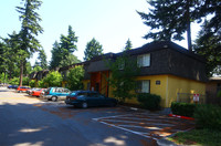 Woodside East in Bellevue, WA - Foto de edificio - Building Photo