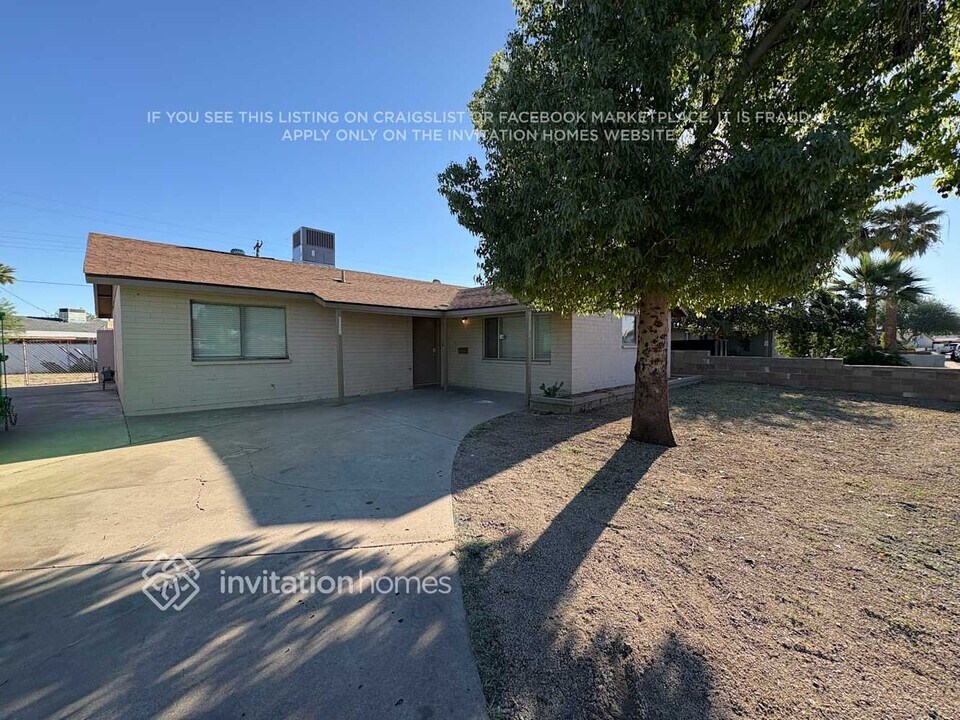 6921 W Hazelwood St in Phoenix, AZ - Building Photo