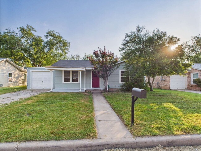 property at 306 W Burbank St