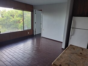 6170 Plymouth Ave, Unit South in Richmond, CA - Building Photo - Building Photo