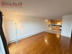166 Galen St, Unit 83 in Watertown, MA - Building Photo - Building Photo