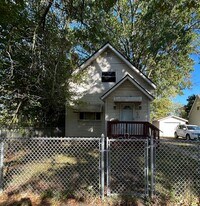 377 Talbot Ave in Akron, OH - Building Photo