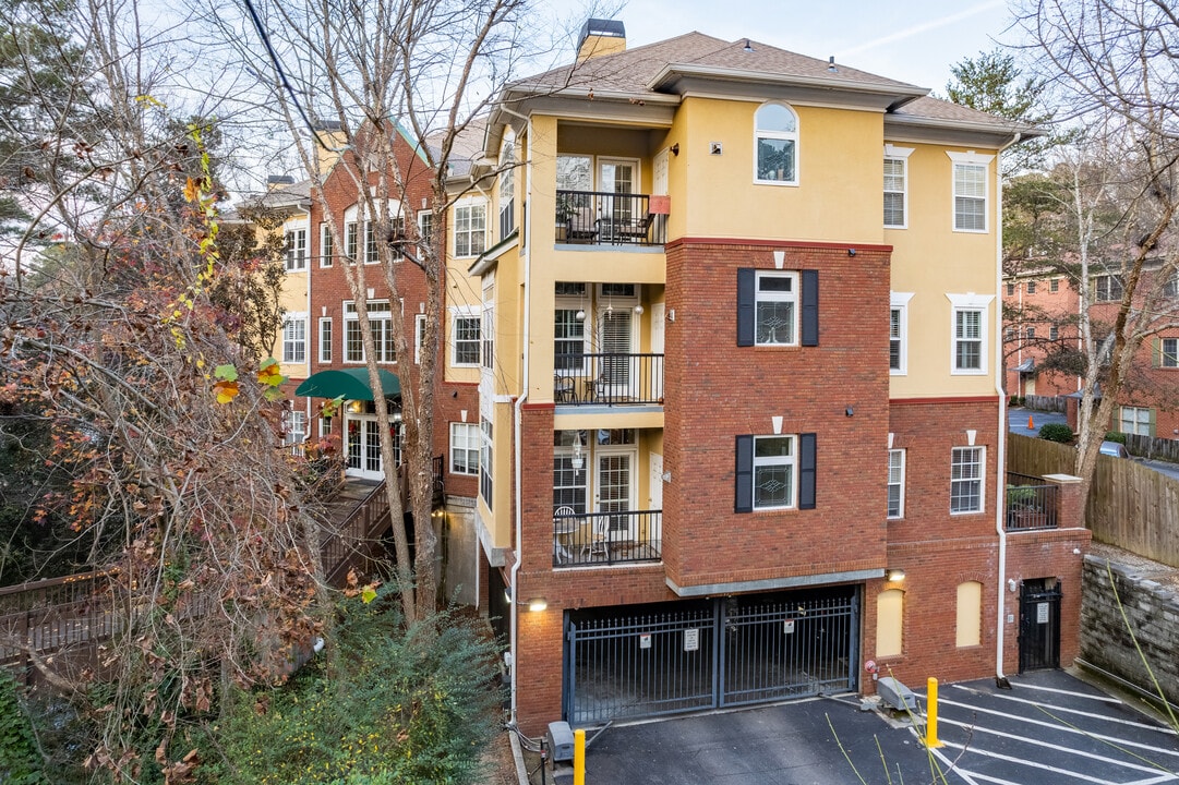 Brookside Garden Hills in Atlanta, GA - Building Photo