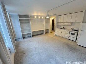 1550 Wilder Ave in Honolulu, HI - Building Photo