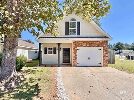 7943 Audubon Dr in Foley, AL - Building Photo