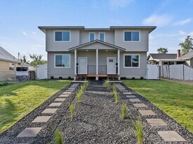 1817 W Chelan Ave in Spokane, WA - Building Photo