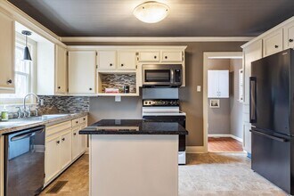 1707 West Ave in Columbia, TN - Building Photo - Building Photo