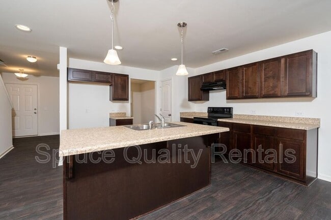 544 Freeport Ct in Winston-Salem, NC - Building Photo - Building Photo
