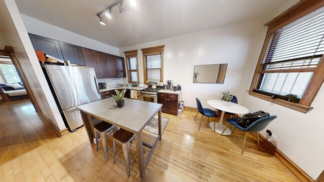 property at 1224 W Eddy St