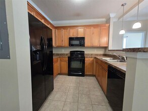 1185 SW 9th Rd in Gainesville, FL - Building Photo - Building Photo