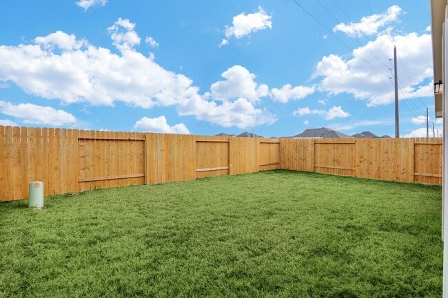 6823 Escondido Dr in Arcola, TX - Building Photo - Building Photo