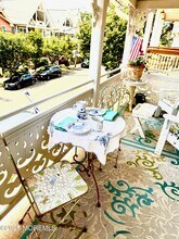 69 Cookman Ave in Ocean Grove, NJ - Foto de edificio - Building Photo