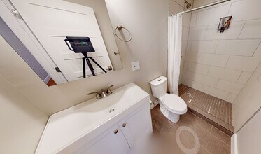 904 Massachusetts Ave, Unit 6A in Cambridge, MA - Building Photo - Building Photo