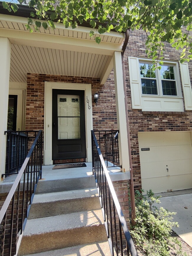 property at 1010 River Oaks Dr