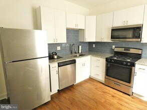 3516 Wallace St in Philadelphia, PA - Building Photo - Building Photo