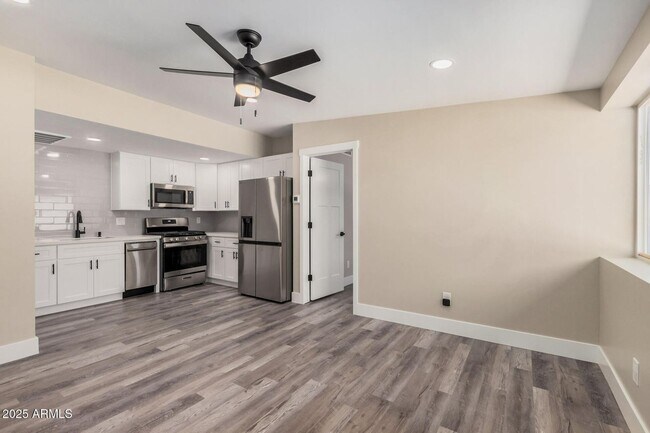 property at 3331 N 66th Pl
