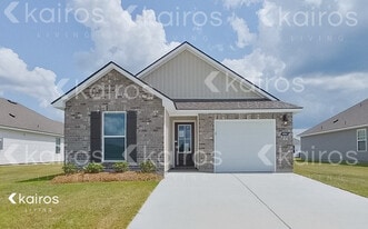 14262 Ruffian Ave in Denham Springs, LA - Building Photo