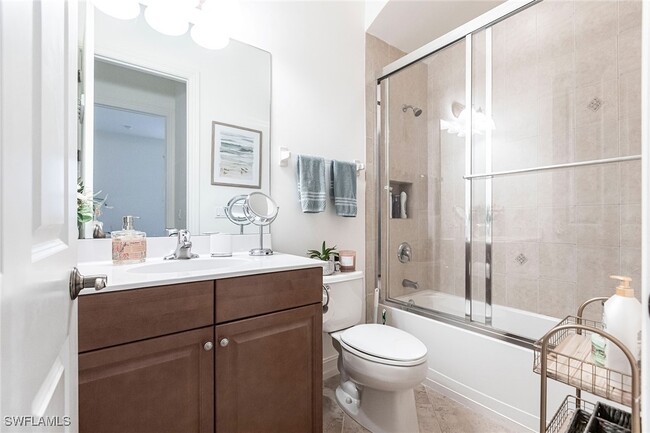 7863 Valencia Ct in Naples, FL - Building Photo - Building Photo