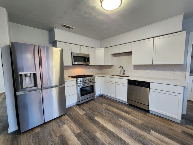 property at 3604 Valley View Rd