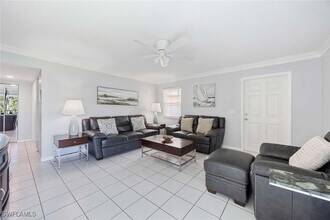 1155 Sandpiper St in Naples, FL - Building Photo - Building Photo