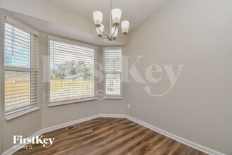 6216 Gossamer St in Colorado Springs, CO - Foto de edificio - Building Photo