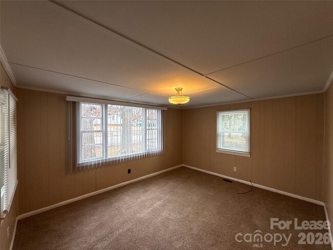 3131 Seymour Dr in Charlotte, NC - Building Photo - Building Photo