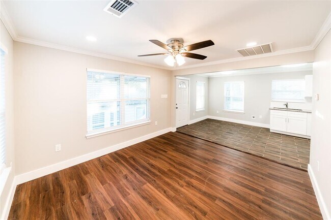 203 Catherine St in Houston, TX - Building Photo - Building Photo