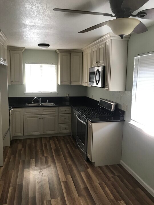 6029 Rye Way in Carmichael, CA - Foto de edificio