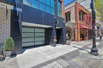 250 Hanover St, Unit 1 in Boston, MA - Building Photo - Building Photo