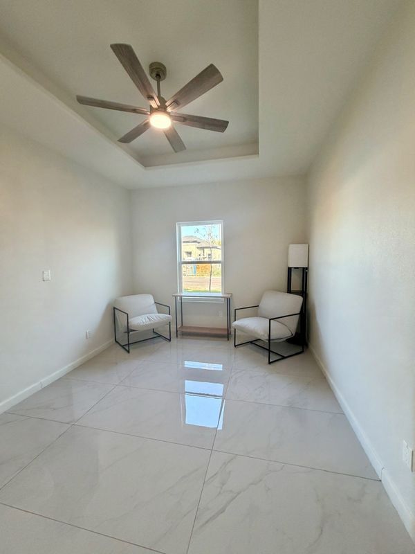 903 La Laguna Rd in Mission, TX - Foto de edificio - Building Photo