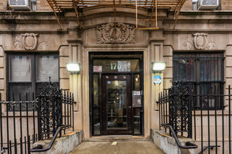 170-172 W 136th St in New York, NY - Building Photo - Building Photo