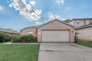 7532 Rock Garden Trail in Fort Worth, TX - Building Photo
