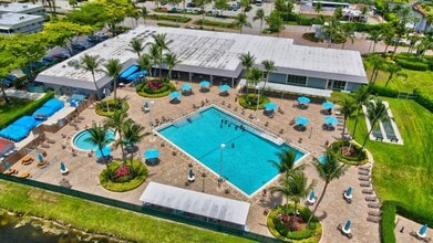 492 Piedmont in Delray Beach, FL - Building Photo - Building Photo