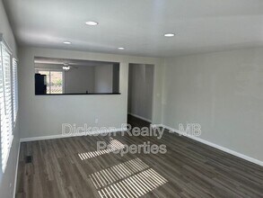 7760 Key Largo Dr in Reno, NV - Building Photo - Building Photo