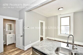 2179 W 11th St-Unit -3 in Cleveland, OH - Building Photo - Building Photo