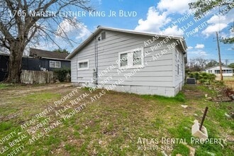 1705 Martin Luther King Jr Blvd in Northport, AL - Building Photo - Building Photo